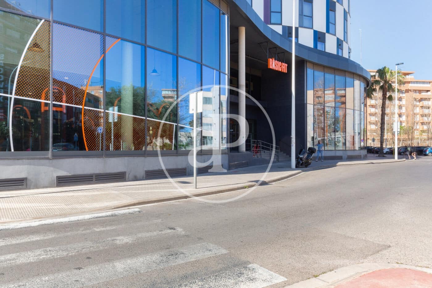 3 bedroom Apartment for rent in Valencia city - € 1,150 (Ref: 9732218)