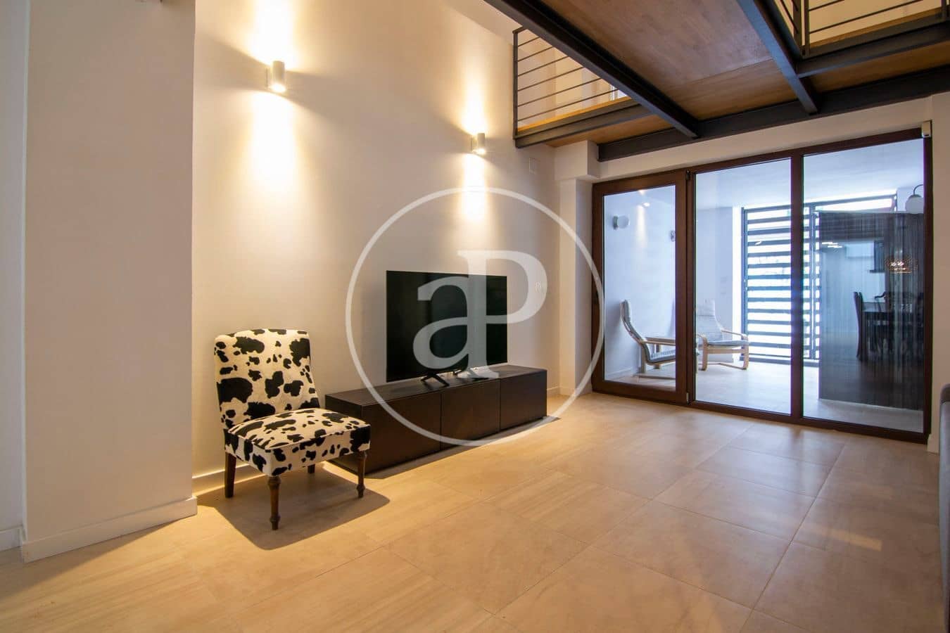 2 bedroom Apartment for rent in Valencia city - € 1,800 (Ref: 9735666)