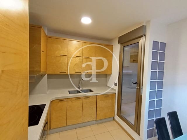 Appartement de 3 chambres à louer à La Roqueta, Valence ville - 1 600 € (Ref: 9738641)