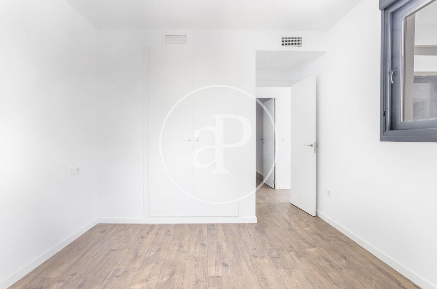 3 sypialnia Apartament na sprzedaż w Miasto Walencja - 390 000 € (Ref: 9738643)