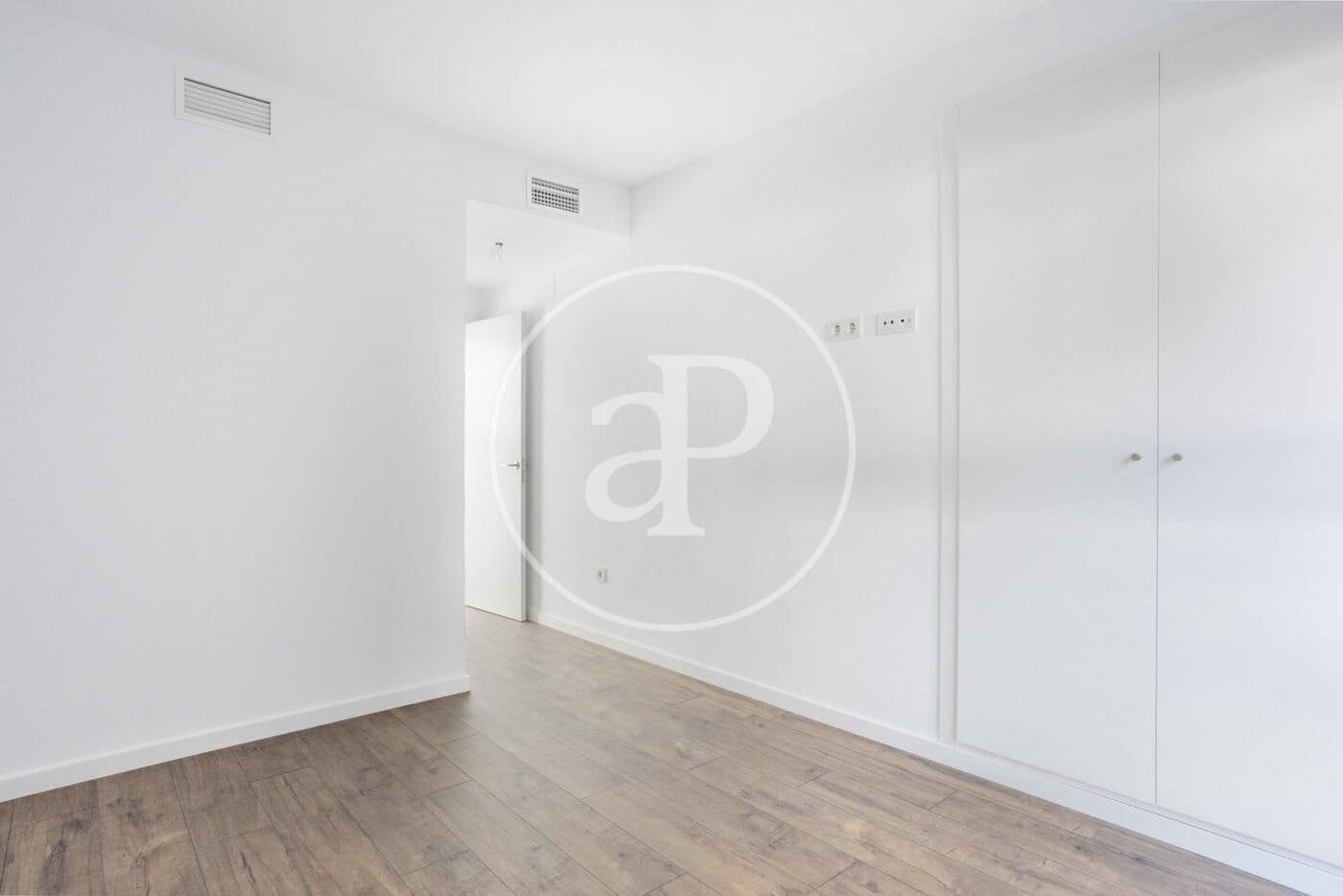 3 sypialnia Apartament na sprzedaż w Miasto Walencja - 390 000 € (Ref: 9738643)