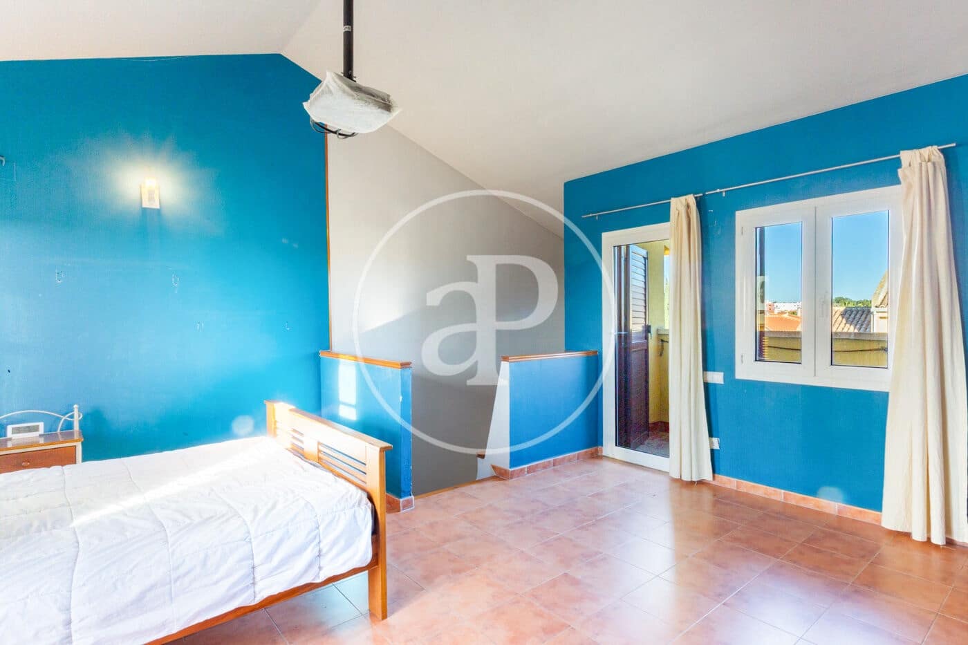 4 Zimmer Villa zu verkaufen in Riba-roja de Turia mit Pool - 350.000 € (Ref: 9738644)