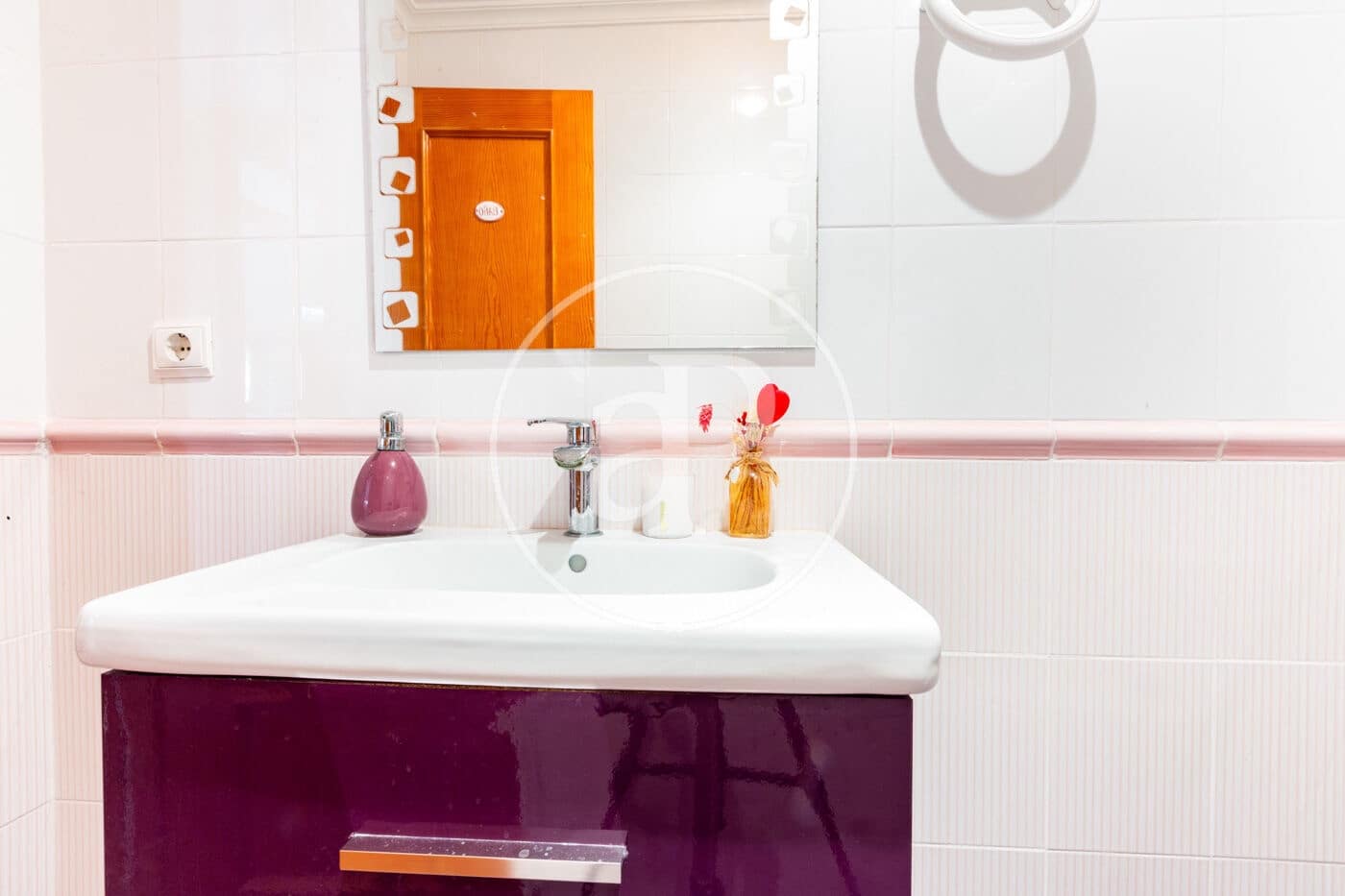 4 Zimmer Villa zu verkaufen in Riba-roja de Turia mit Pool - 350.000 € (Ref: 9738644)