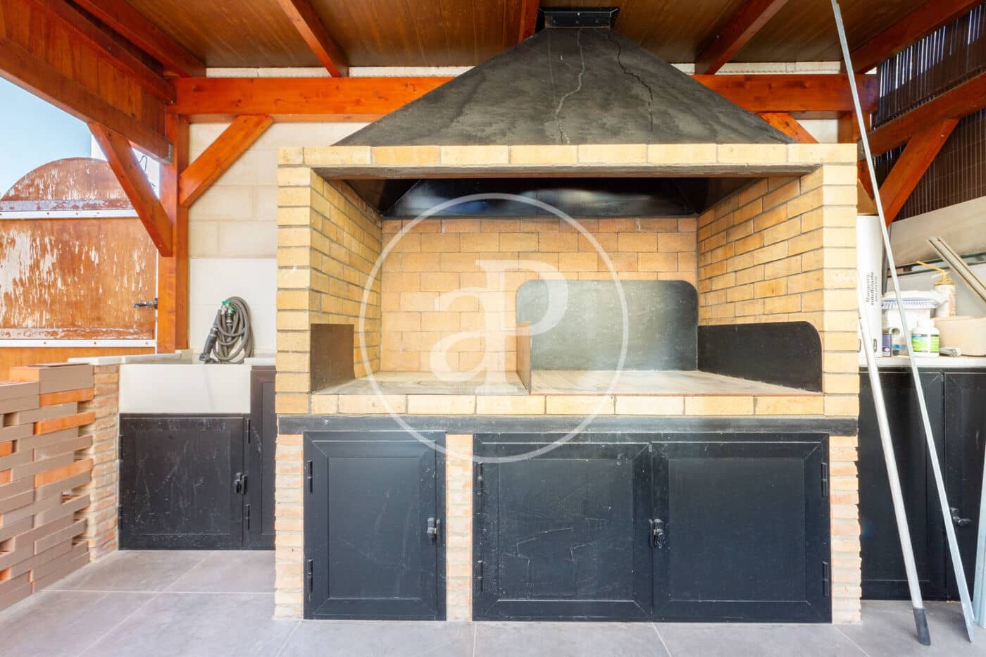 4 Zimmer Villa zu verkaufen in Riba-roja de Turia mit Pool - 350.000 € (Ref: 9738644)