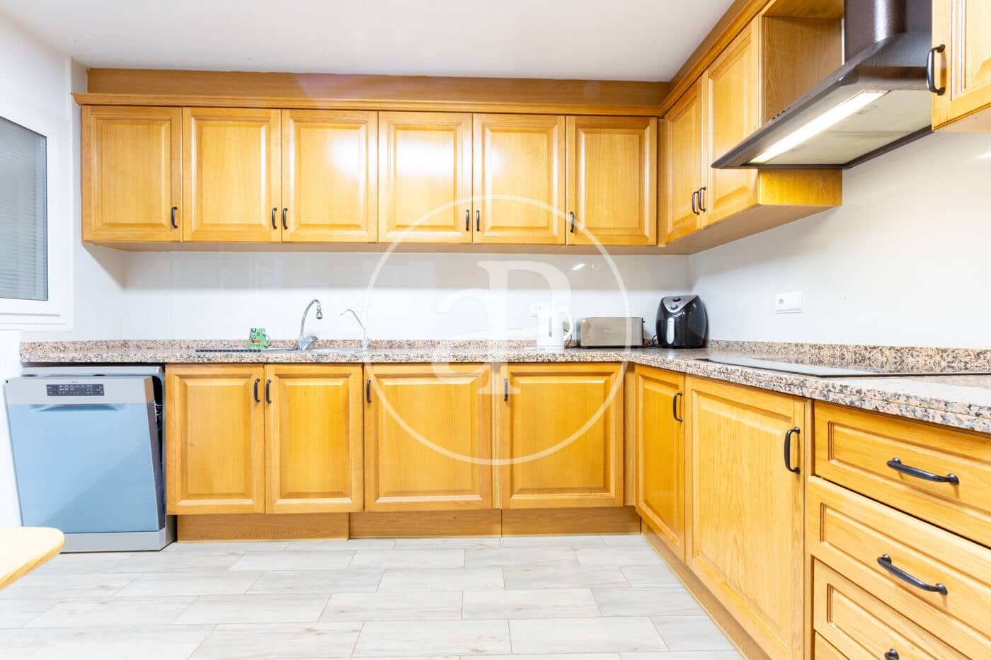 4 slaapkamer Villa te koop in Riba-roja de Turia met zwembad - € 350.000 (Ref: 9738644)