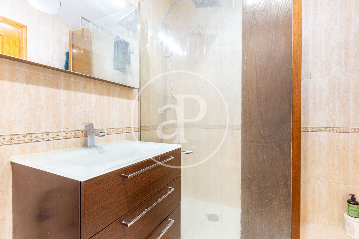 4 slaapkamer Villa te koop in Riba-roja de Turia met zwembad - € 350.000 (Ref: 9738644)