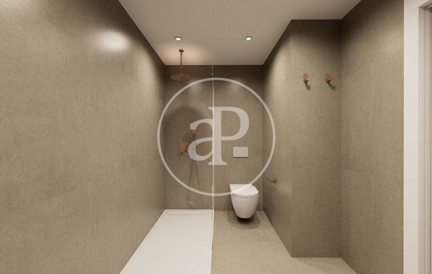 3 bedroom Apartment for sale in Valencia city with pool - € 695,000 (Ref: 9738645)