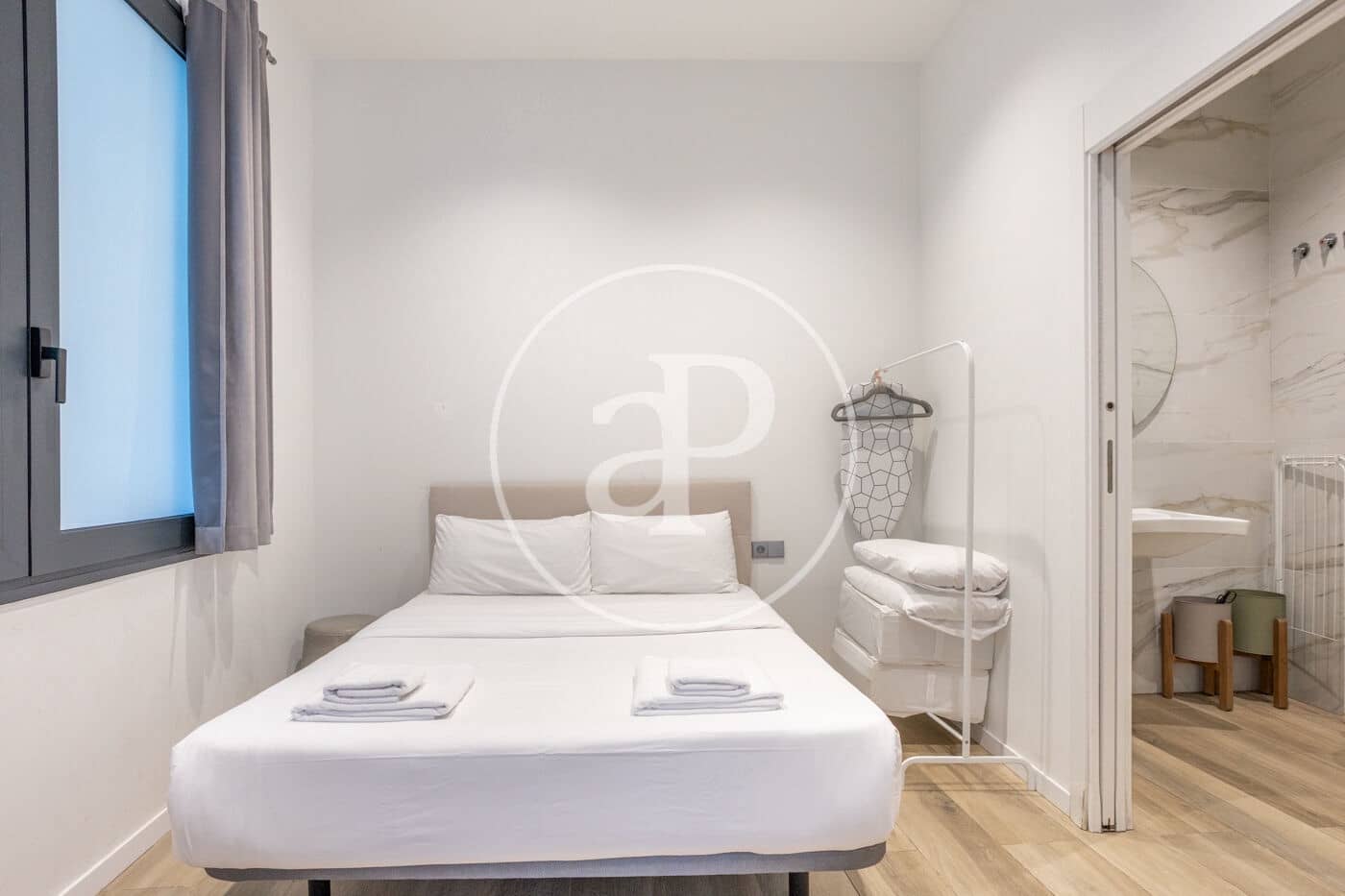 1 bedroom Apartment for sale in Valencia city - € 300,000 (Ref: 9738646)