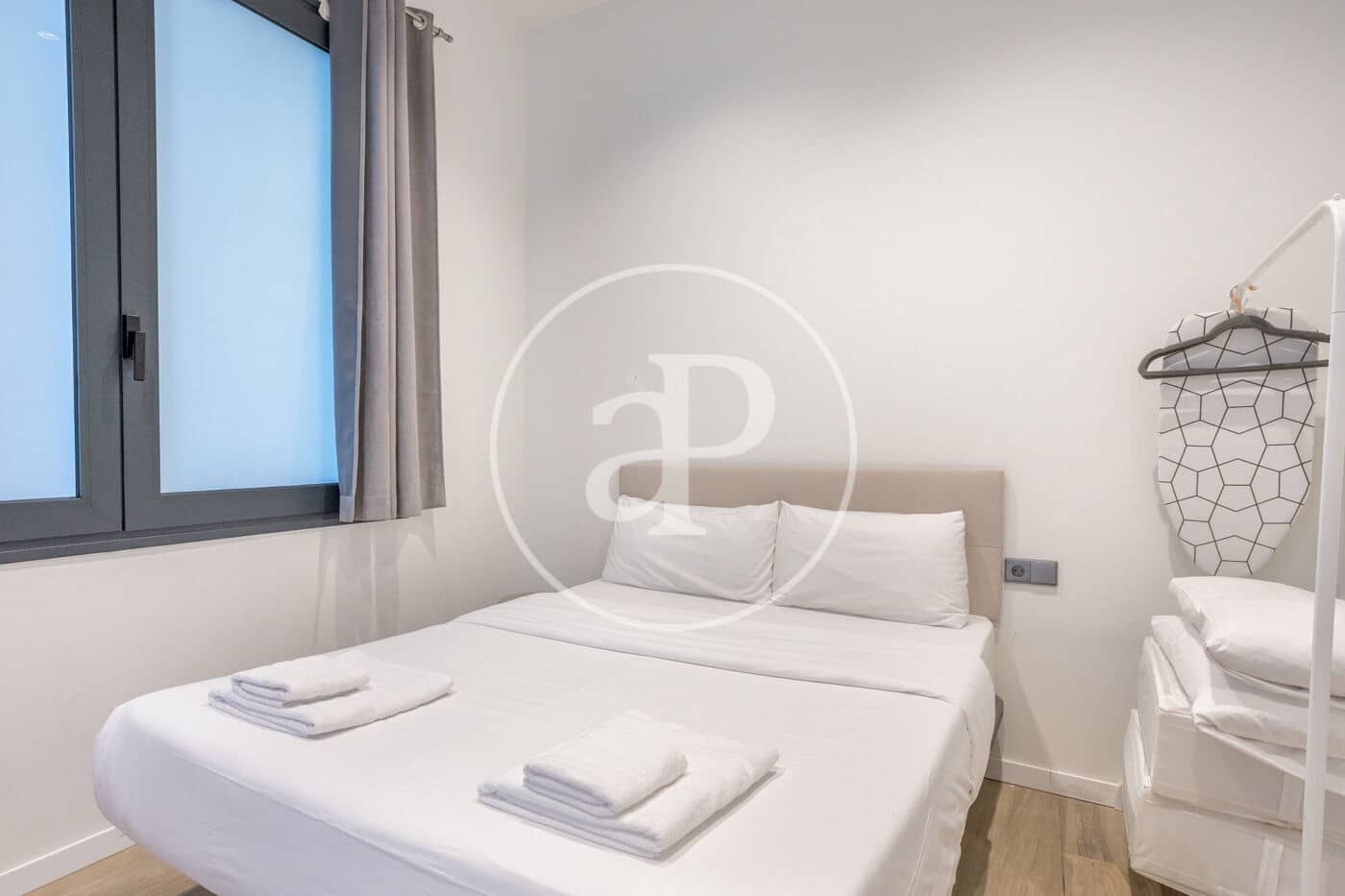 1 bedroom Apartment for sale in Valencia city - € 300,000 (Ref: 9738646)