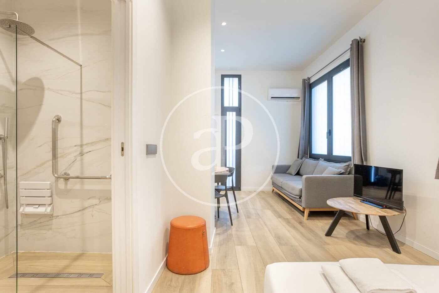 1 bedroom Apartment for sale in Valencia city - € 300,000 (Ref: 9738646)