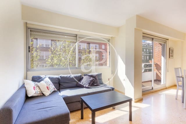 Apartamento de 4 habitaciones en Trinitat, València ciudad en venta - 380.000 € (Ref: 9738648)