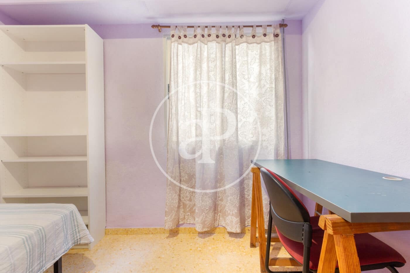 Apartamento de 4 habitaciones en València ciudad en venta - 380.000 € (Ref: 9738648)