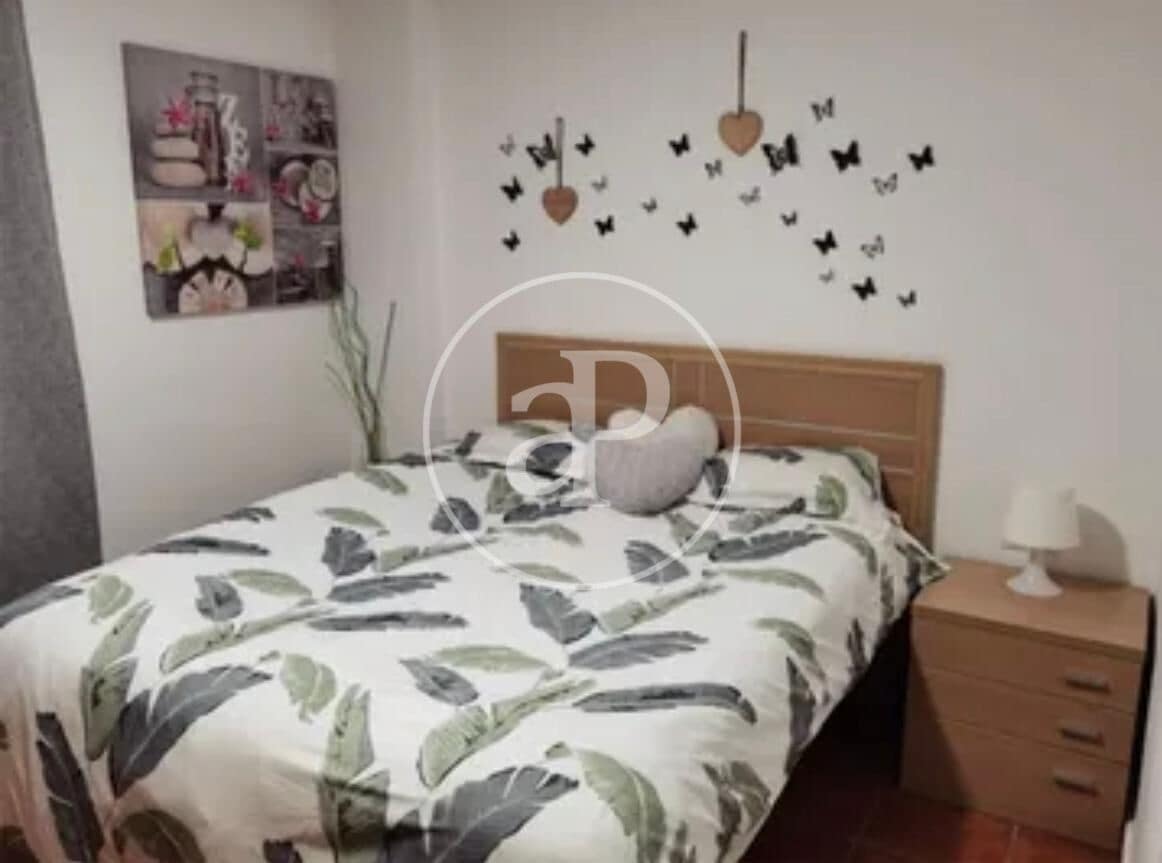 3 soverom Villa til salgs i Chiva med svømmebasseng - € 280 000 (Ref: 9741827)