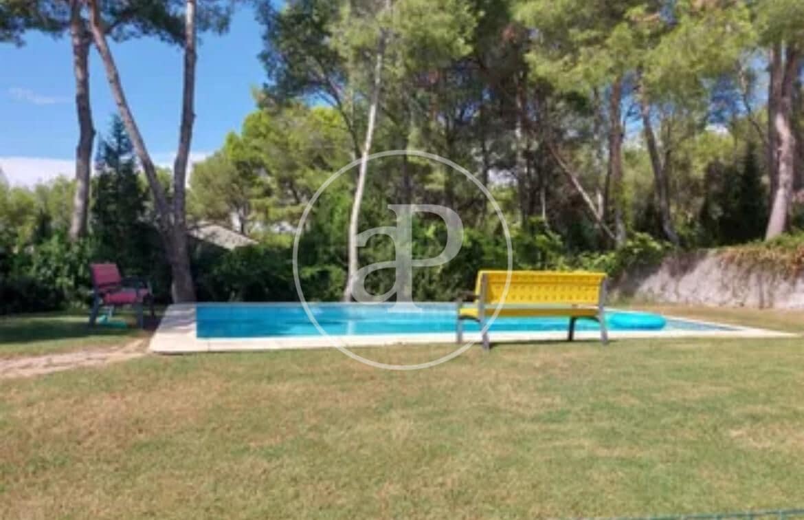 3 soverom Villa til salgs i Chiva med svømmebasseng - € 280 000 (Ref: 9741827)