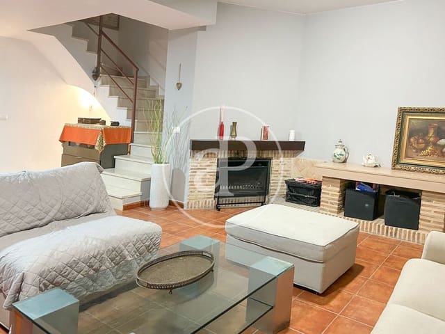 3 soverom Villa til salgs i Chiva med svømmebasseng - € 280 000 (Ref: 9741827)