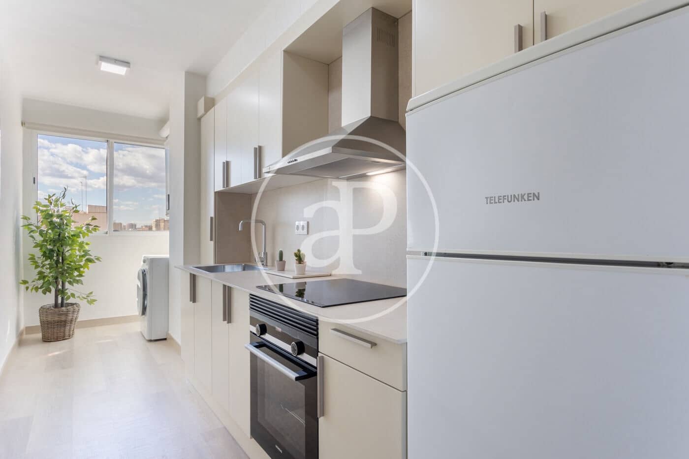 3 camera da letto Appartamento da affittare in Valencia citta - 1.500 € (Rif: 9741828)