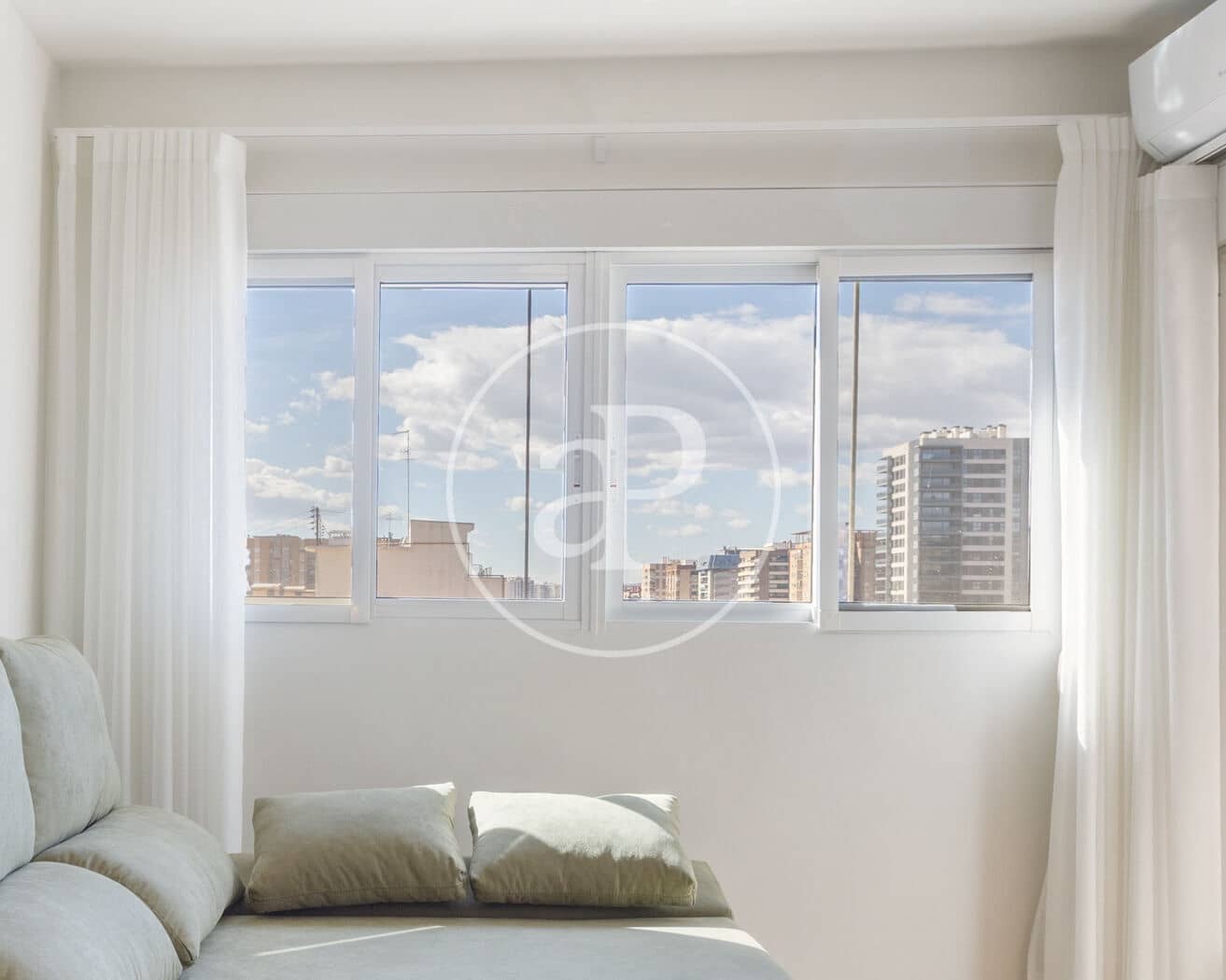 3 camera da letto Appartamento da affittare in Valencia citta - 1.500 € (Rif: 9741828)