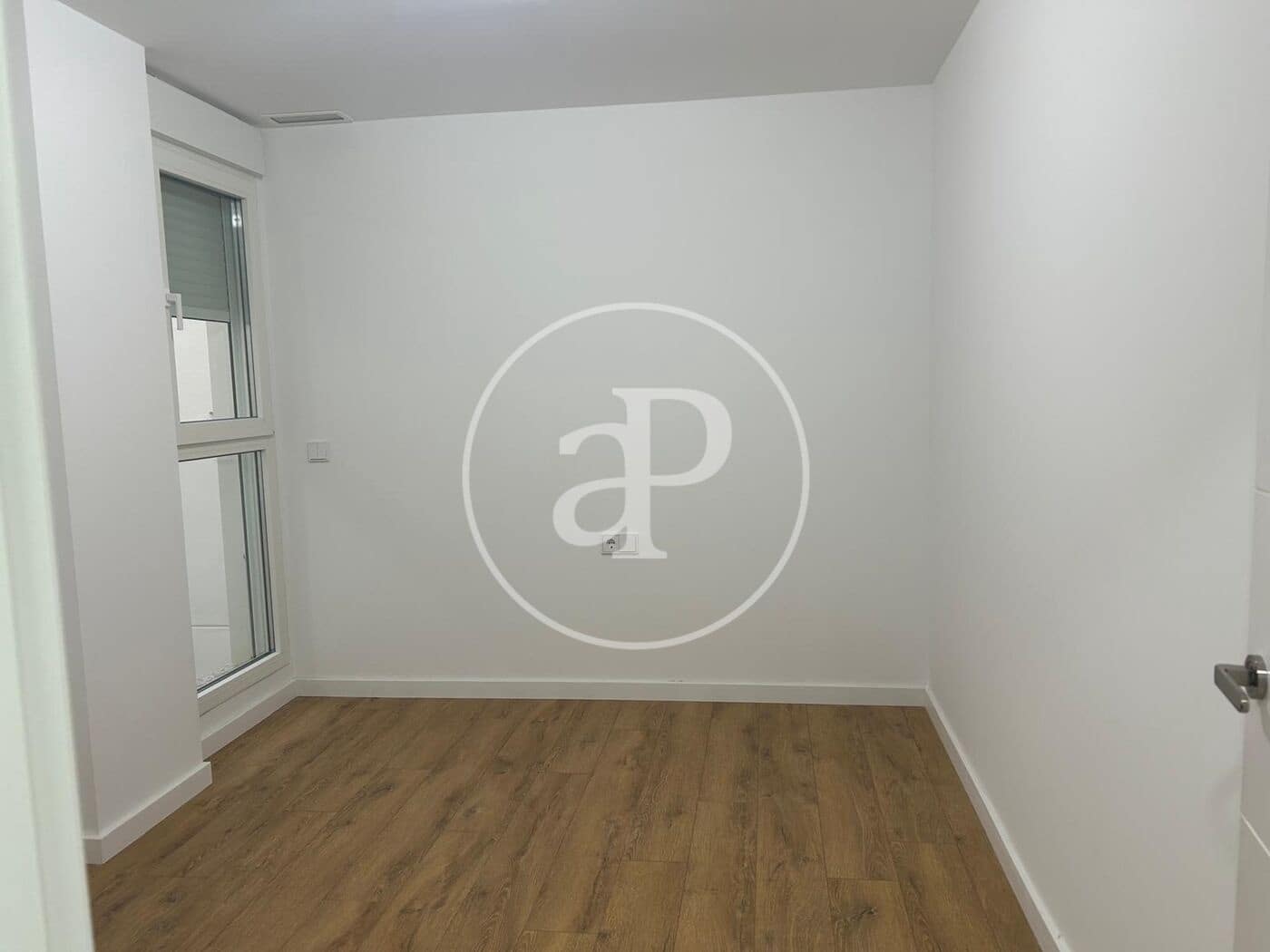 3 soverom Leilighet til leie i L'Eliana med svømmebasseng - € 2 300 (Ref: 9741829)