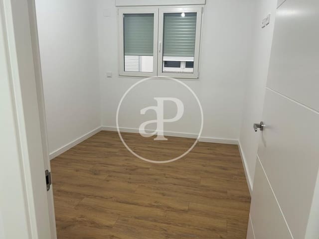 3 soverom Leilighet til leie i L'Eliana med svømmebasseng - € 2 300 (Ref: 9741829)