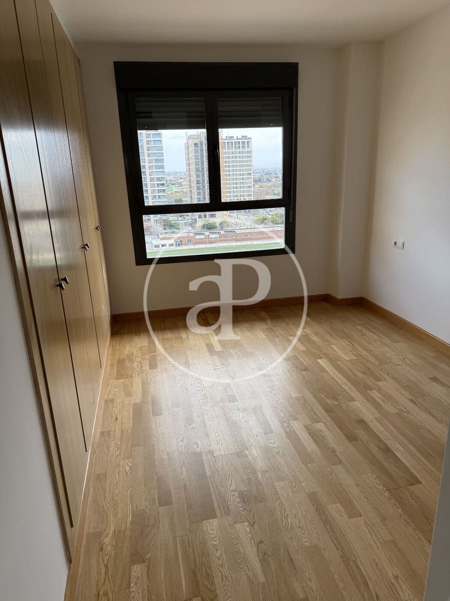 3 slaapkamer Appartement te koop in Valencia stad met zwembad - € 630.000 (Ref: 9741830)