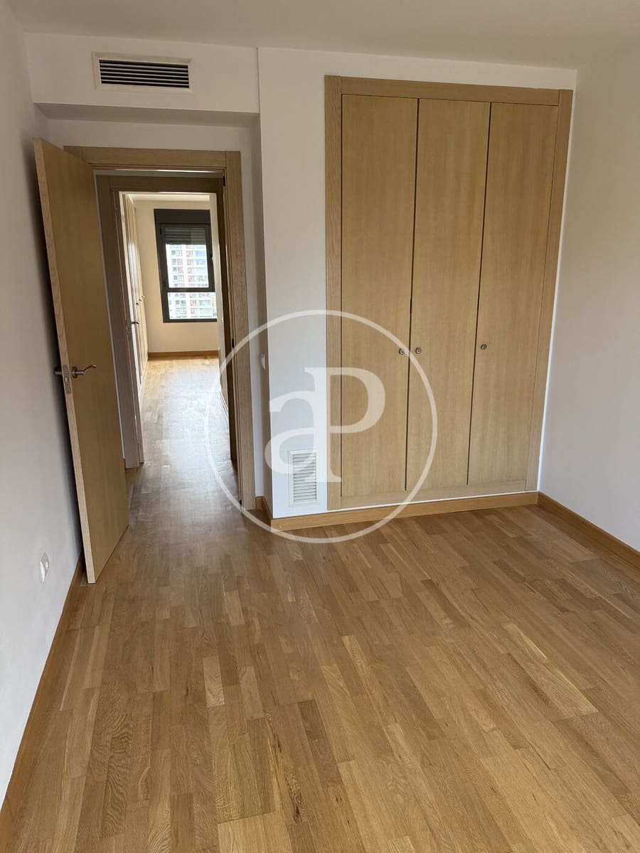 3 slaapkamer Appartement te koop in Valencia stad met zwembad - € 630.000 (Ref: 9741830)