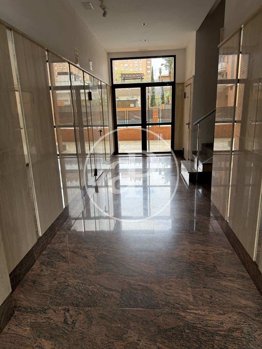 3 slaapkamer Appartement te koop in Valencia stad met zwembad - € 630.000 (Ref: 9741830)