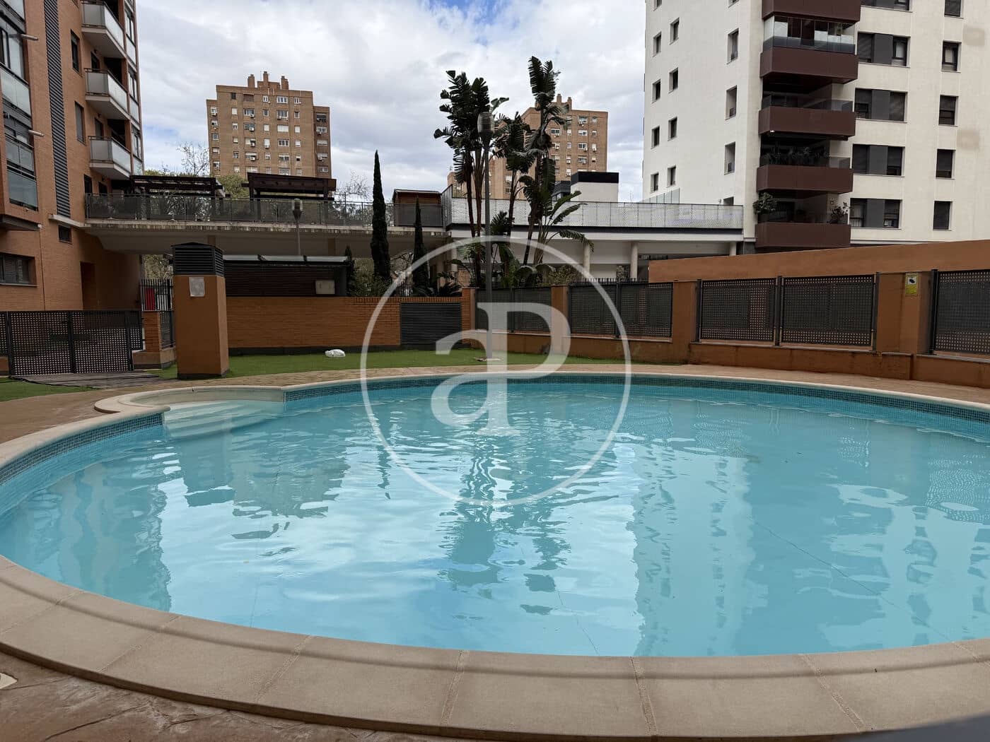 3 slaapkamer Appartement te koop in Valencia stad met zwembad - € 630.000 (Ref: 9741830)