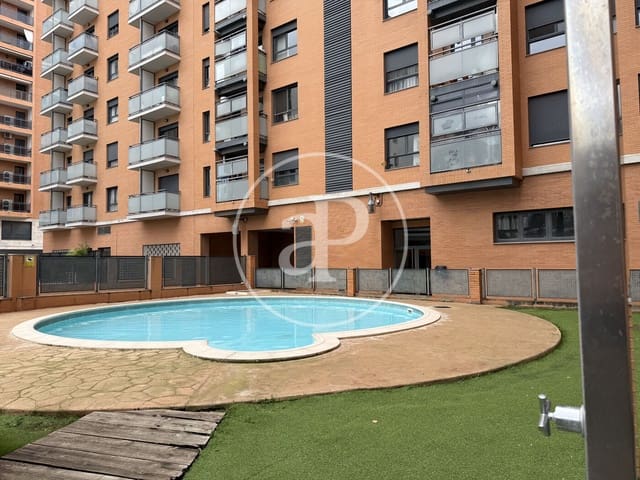 3 slaapkamer Appartement te koop in Ciutat de les Arts i de les Ciencies, Valencia stad met zwembad - € 630.000 (Ref: 9741830)