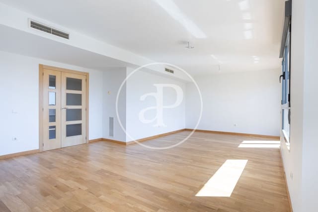 3 slaapkamer Appartement te koop in Ciutat de les Arts i de les Ciencies, Valencia stad met zwembad - € 630.000 (Ref: 9741830)