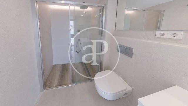 1 Zimmer Penthouse zu vermieten in La Gran Via, València Stadt - 2.500 € (Ref: 9741831)