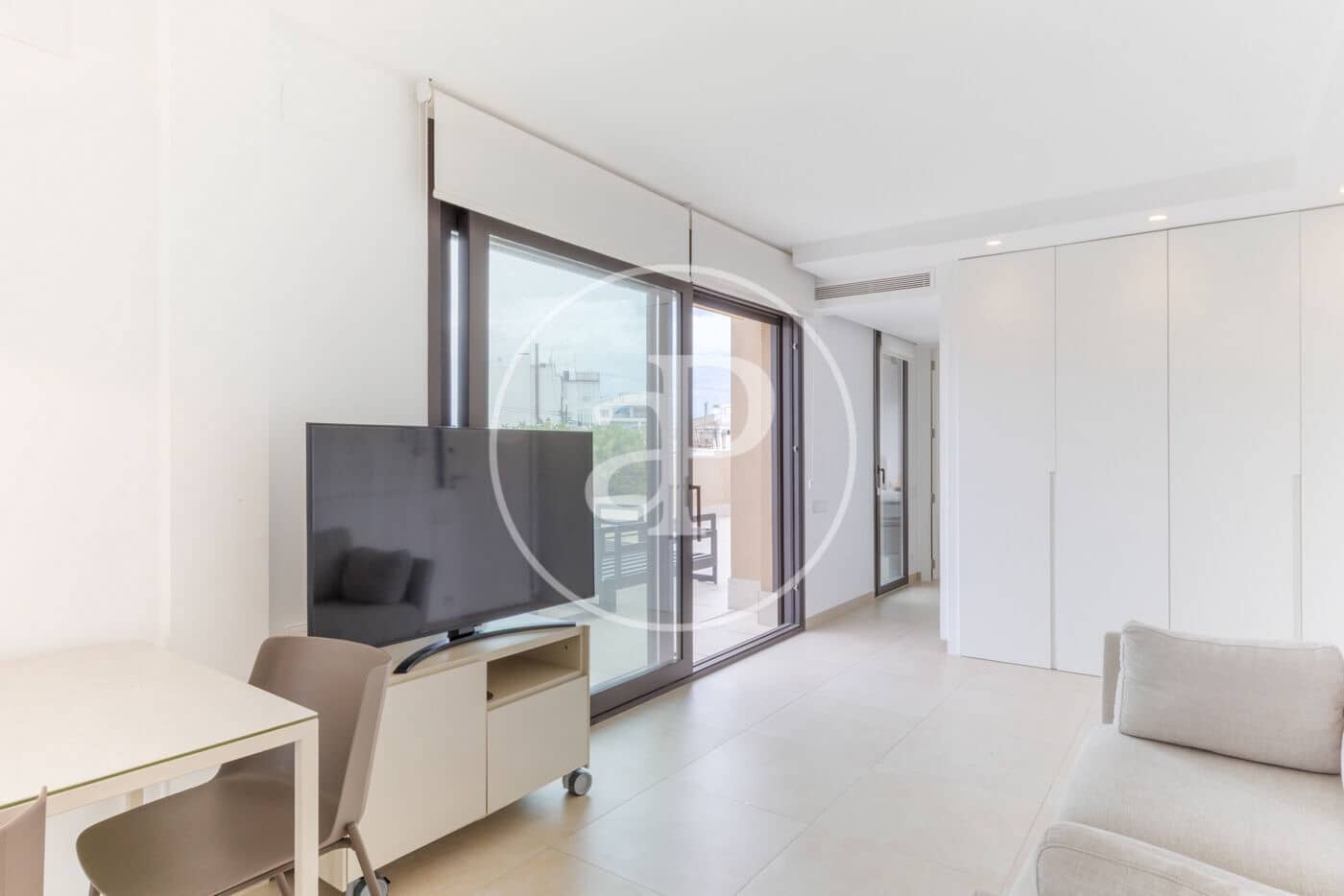 1 bedroom Penthouse for rent in Valencia city - € 2,500 (Ref: 9741831)