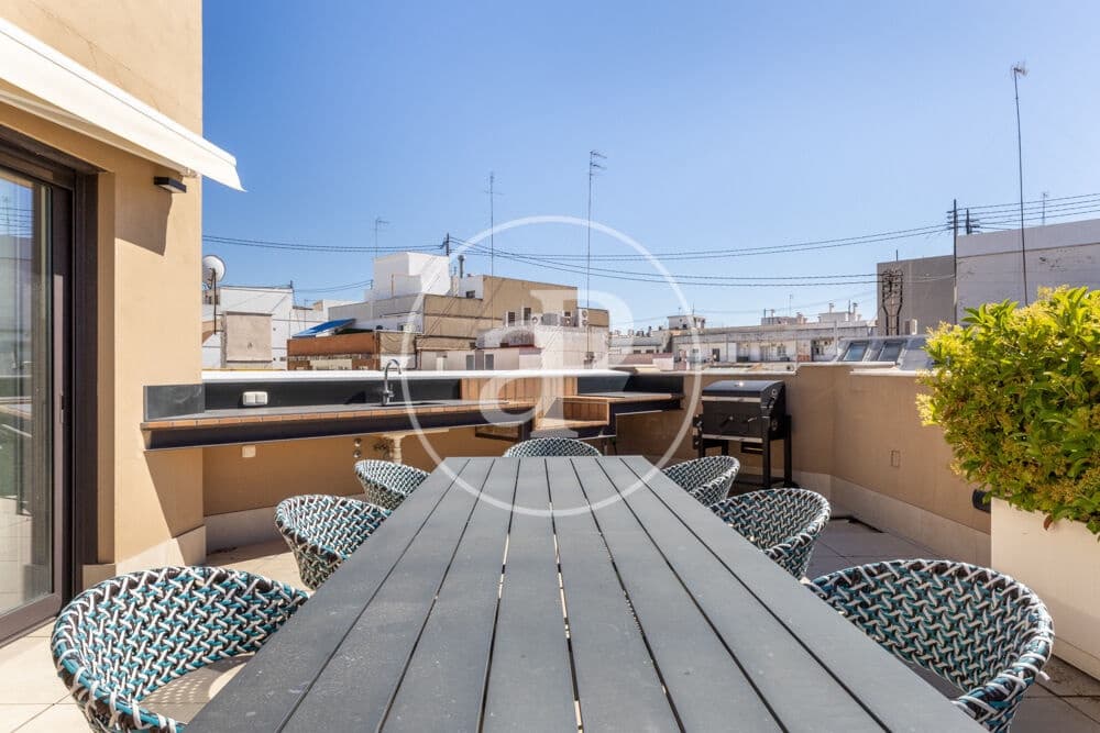 1 bedroom Penthouse for rent in Valencia city - € 2,500 (Ref: 9741831)