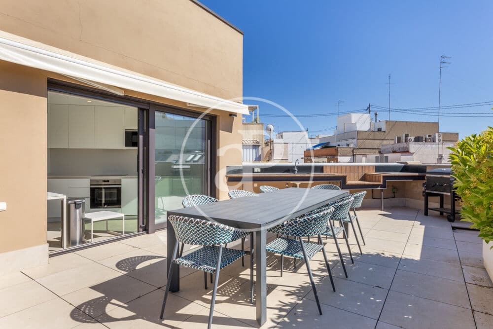 1 bedroom Penthouse for rent in Valencia city - € 2,500 (Ref: 9741831)