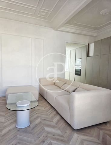 3 makuuhuone Kattohuoneisto vuokrattavana paikassa La Gran Via, Valencia kaupunki - 3 500 € (Ref: 9752120)