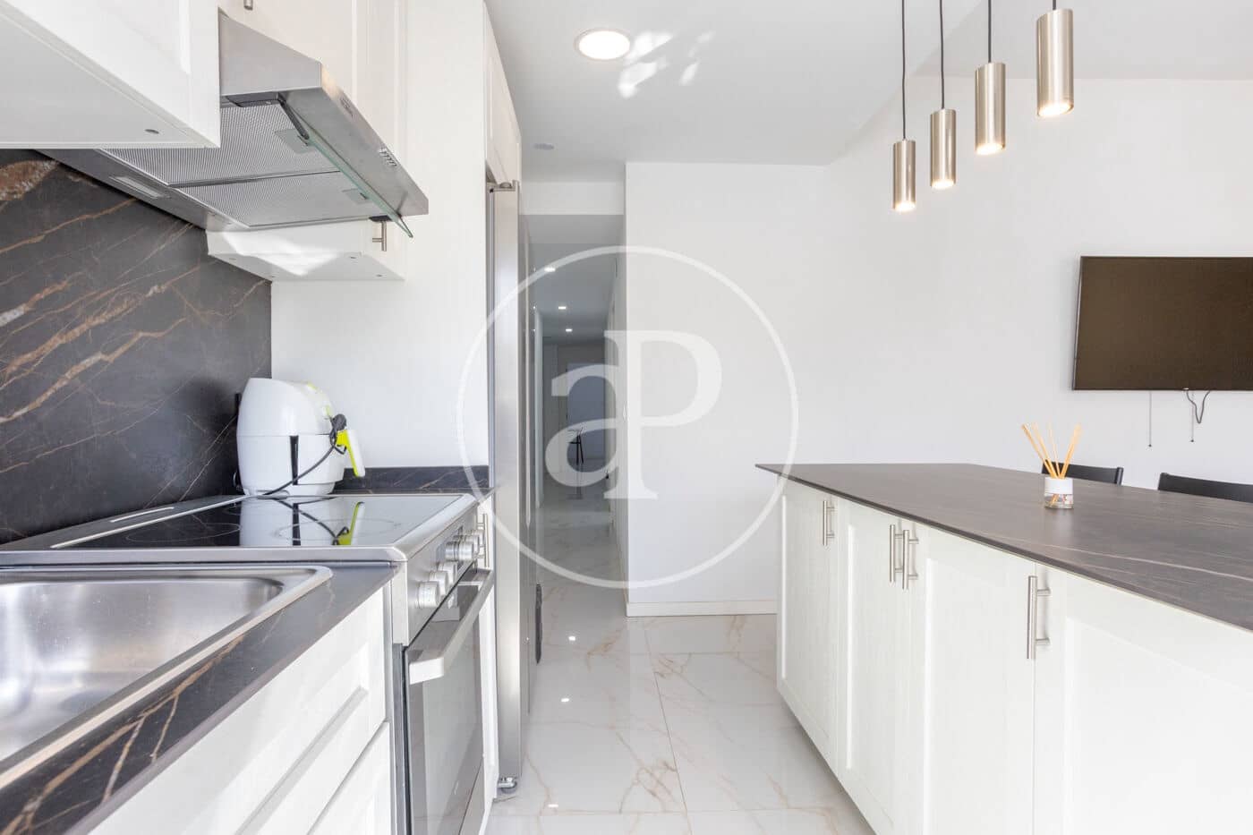 4 bedroom Apartment for rent in Alboraya / Alboraia - € 1,600 (Ref: 9752121)