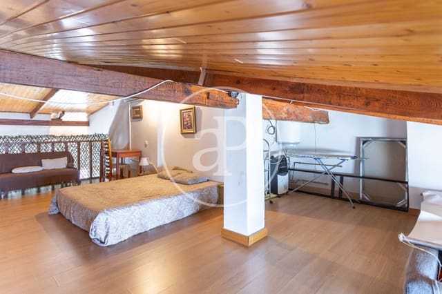 3 sovrum Takvåning att hyra i El Botanic, Valencia stad - 1 650 € (Ref: 9752122)