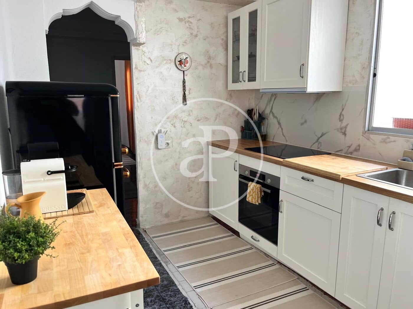 2 bedroom Apartment for rent in Valencia city - € 1,500 (Ref: 9755794)