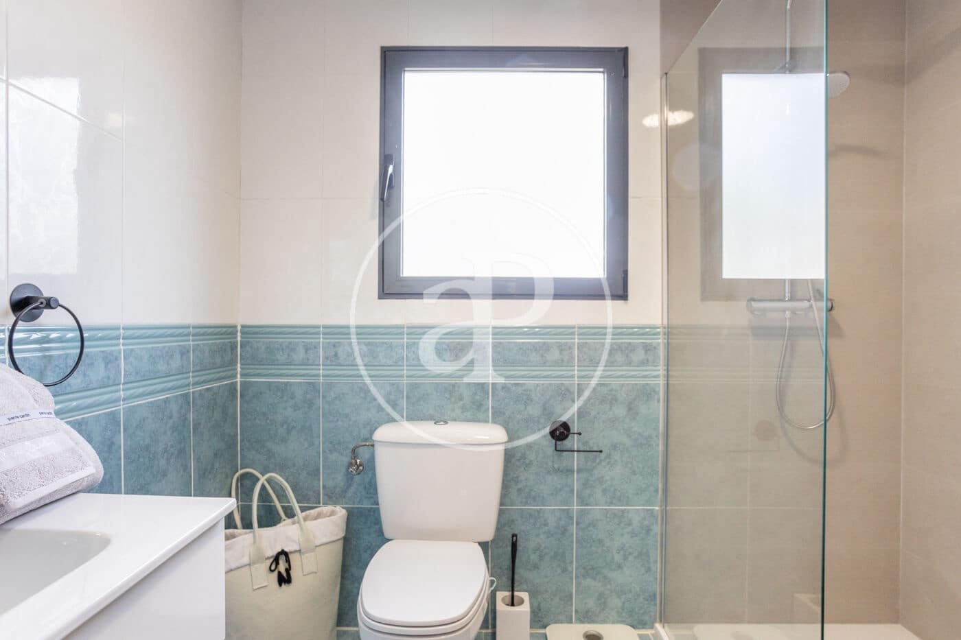 3 soveværelse Lejlighed til leje i Valencia by med swimmingpool - € 2.100 (Ref: 9755796)