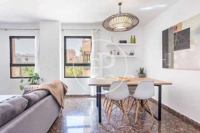 3 soveværelse Lejlighed til leje i Sant Pau, Valencia by med swimmingpool - € 2.100 (Ref: 9755796)