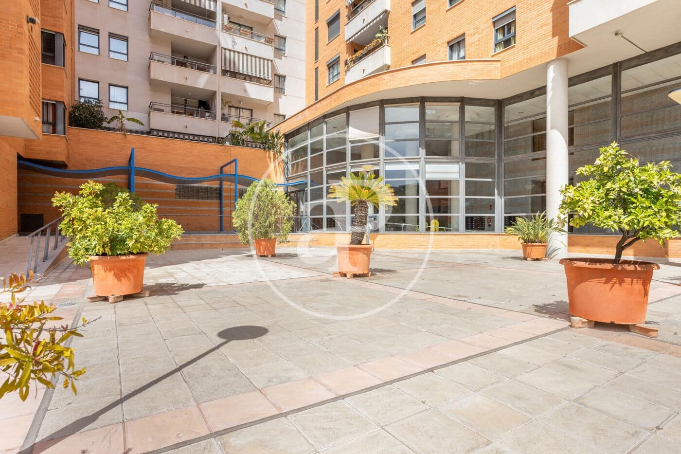 3 soveværelse Lejlighed til leje i Valencia by med swimmingpool - € 2.100 (Ref: 9755796)