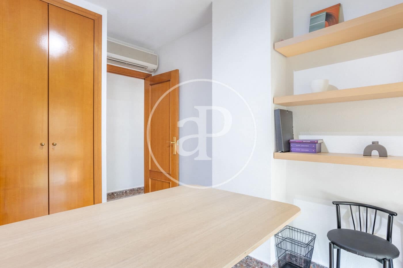 3 soveværelse Lejlighed til leje i Valencia by med swimmingpool - € 2.100 (Ref: 9755796)