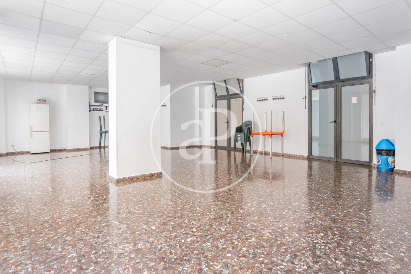 3 soveværelse Lejlighed til leje i Valencia by med swimmingpool - € 2.100 (Ref: 9755796)