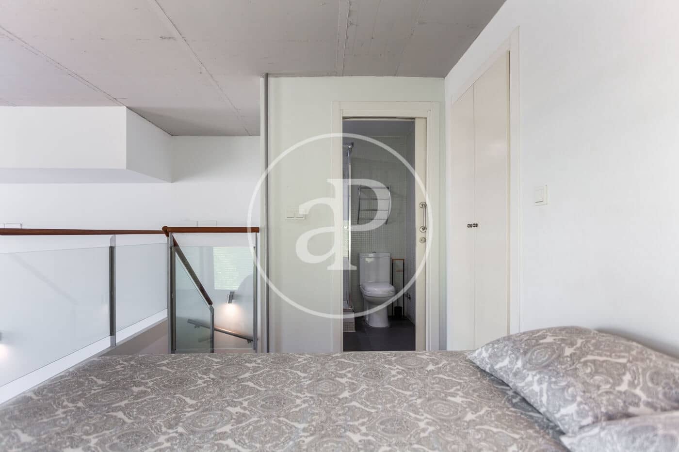 1 sovrum Lägenhet att hyra i Valencia stad med pool - 1 300 € (Ref: 9755797)