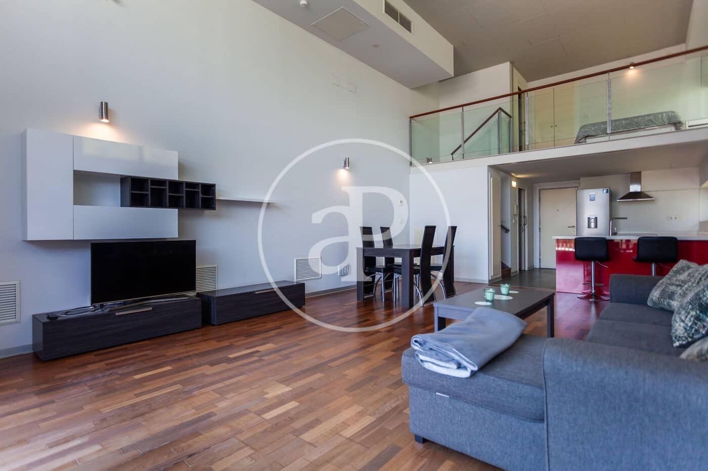 1 sovrum Lägenhet att hyra i Valencia stad med pool - 1 300 € (Ref: 9755797)