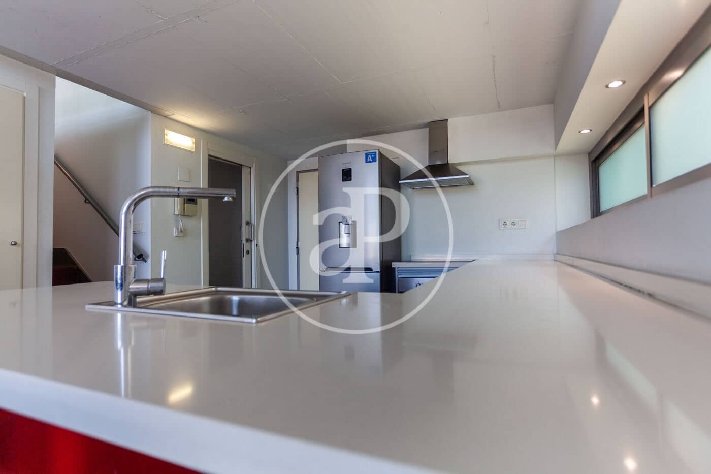 1 sovrum Lägenhet att hyra i Valencia stad med pool - 1 300 € (Ref: 9755797)