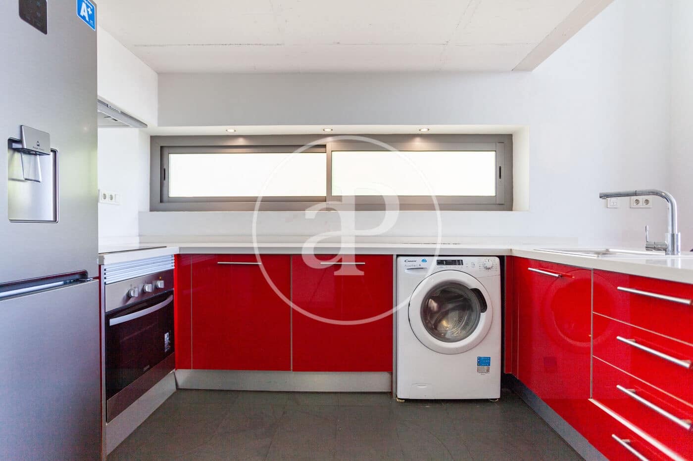 1 sovrum Lägenhet att hyra i Valencia stad med pool - 1 300 € (Ref: 9755797)