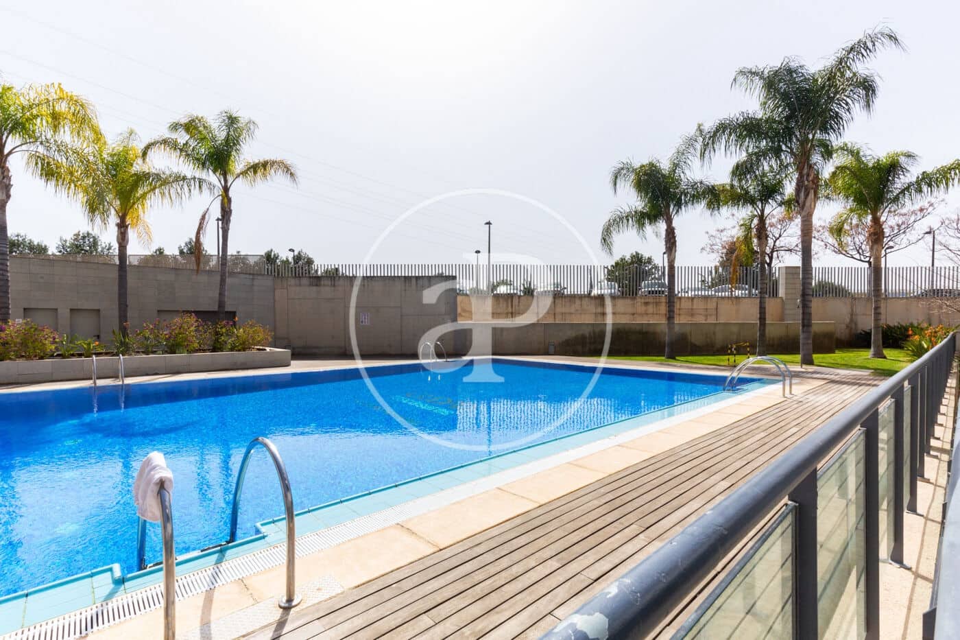 1 sovrum Lägenhet att hyra i Valencia stad med pool - 1 300 € (Ref: 9755797)