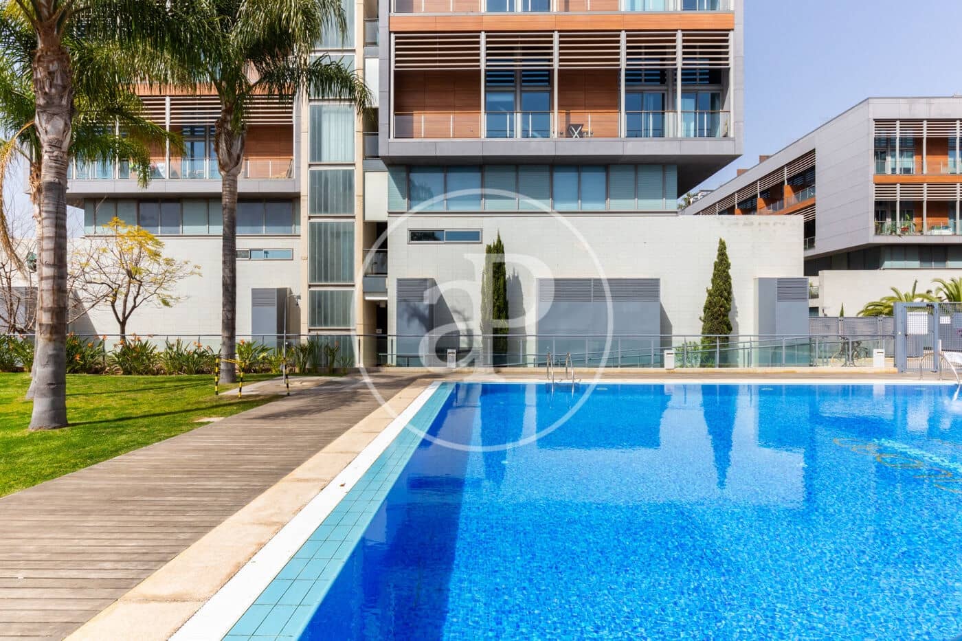 1 sovrum Lägenhet att hyra i Valencia stad med pool - 1 300 € (Ref: 9755797)