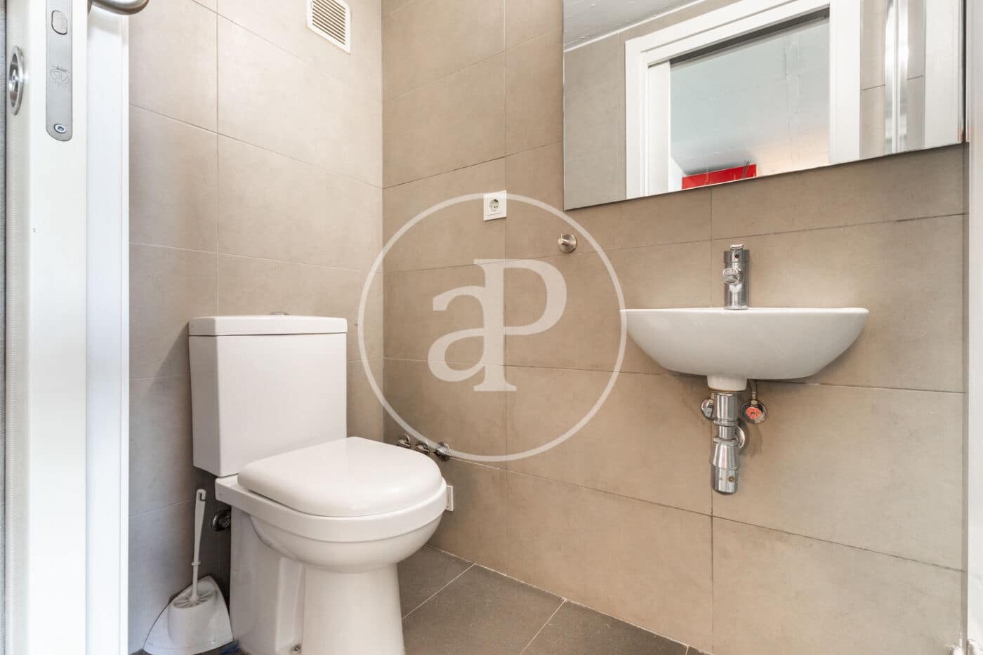 1 makuuhuone Huvila vuokrattavana paikassa Valencia kaupunki mukana uima-altaan - 1 200 € (Ref: 9755798)