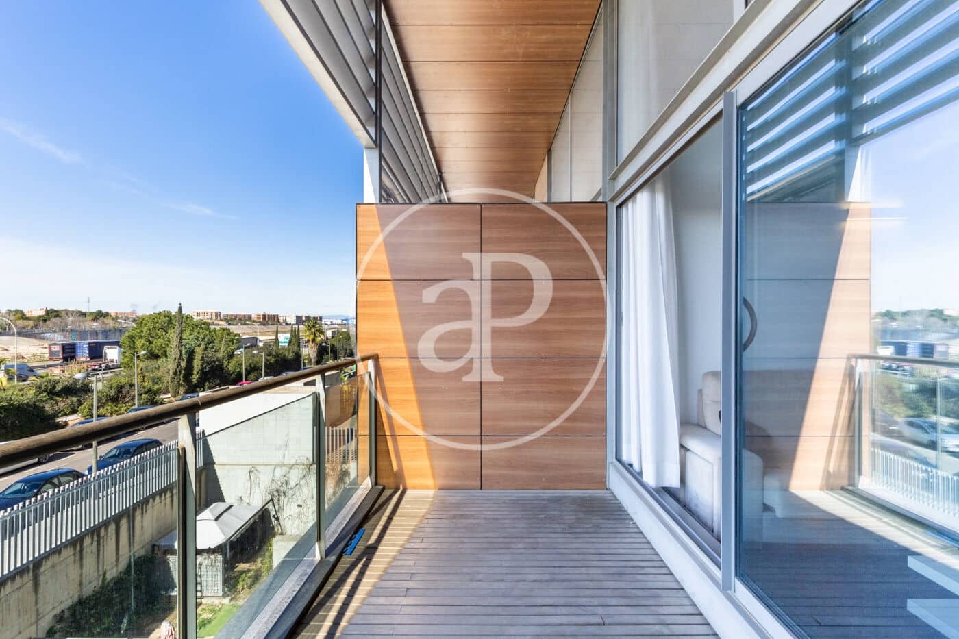 1 makuuhuone Huvila vuokrattavana paikassa Valencia kaupunki mukana uima-altaan - 1 200 € (Ref: 9755798)